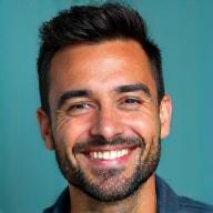 Instructor Carlos Mendoza